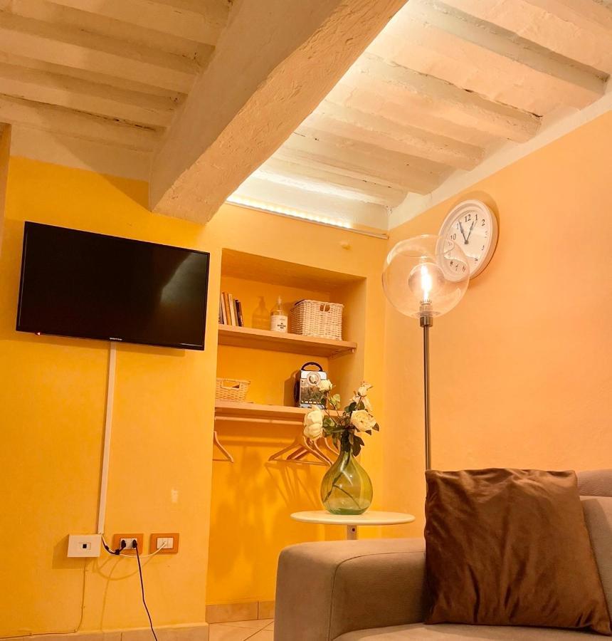 Piazza Napoleone Sweet Apartment Lucca Exteriör bild